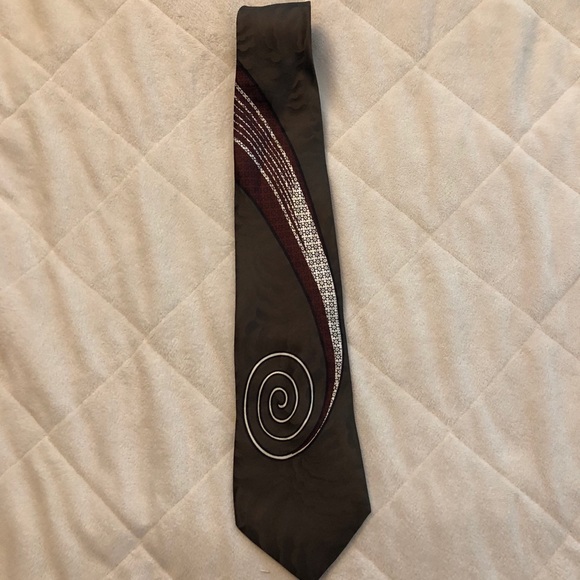 Daniel Craig Print Silk Tie - Picture 2 of 4